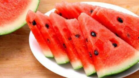 王府吃瓜视频,揭秘宫廷秘闻，带你领略古代宫廷生活  第3张